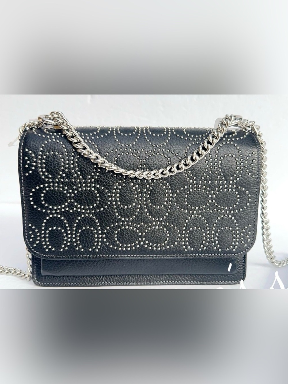 Coach Klare crossbody in pebble leather with rivet detailing - Picture 1 of 12
